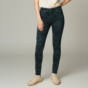 True Religion Casey Slim Fit Camo Jeans Denim Sz 26